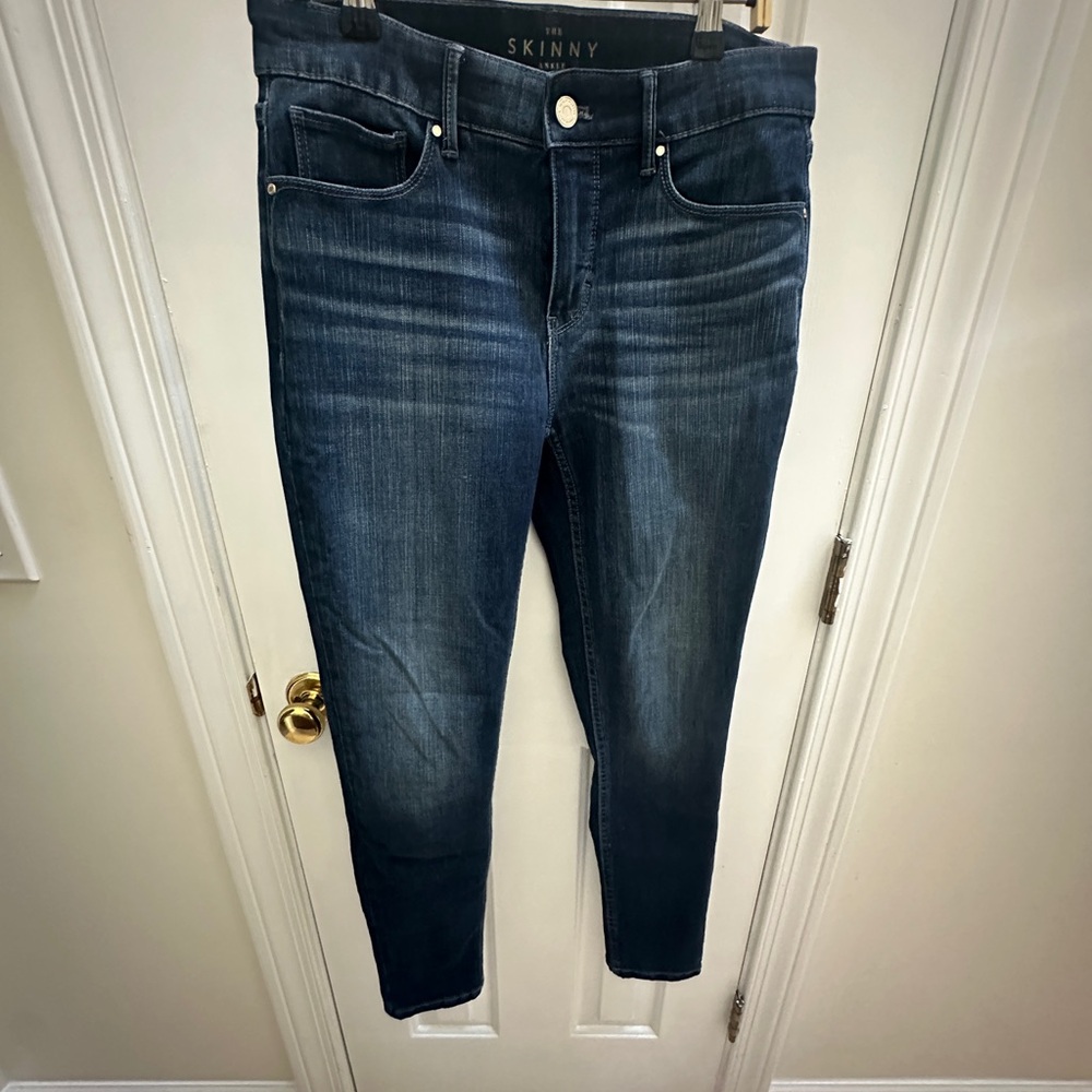 White House Black Market Skinny Dark Wash Blue Women’s Jeans